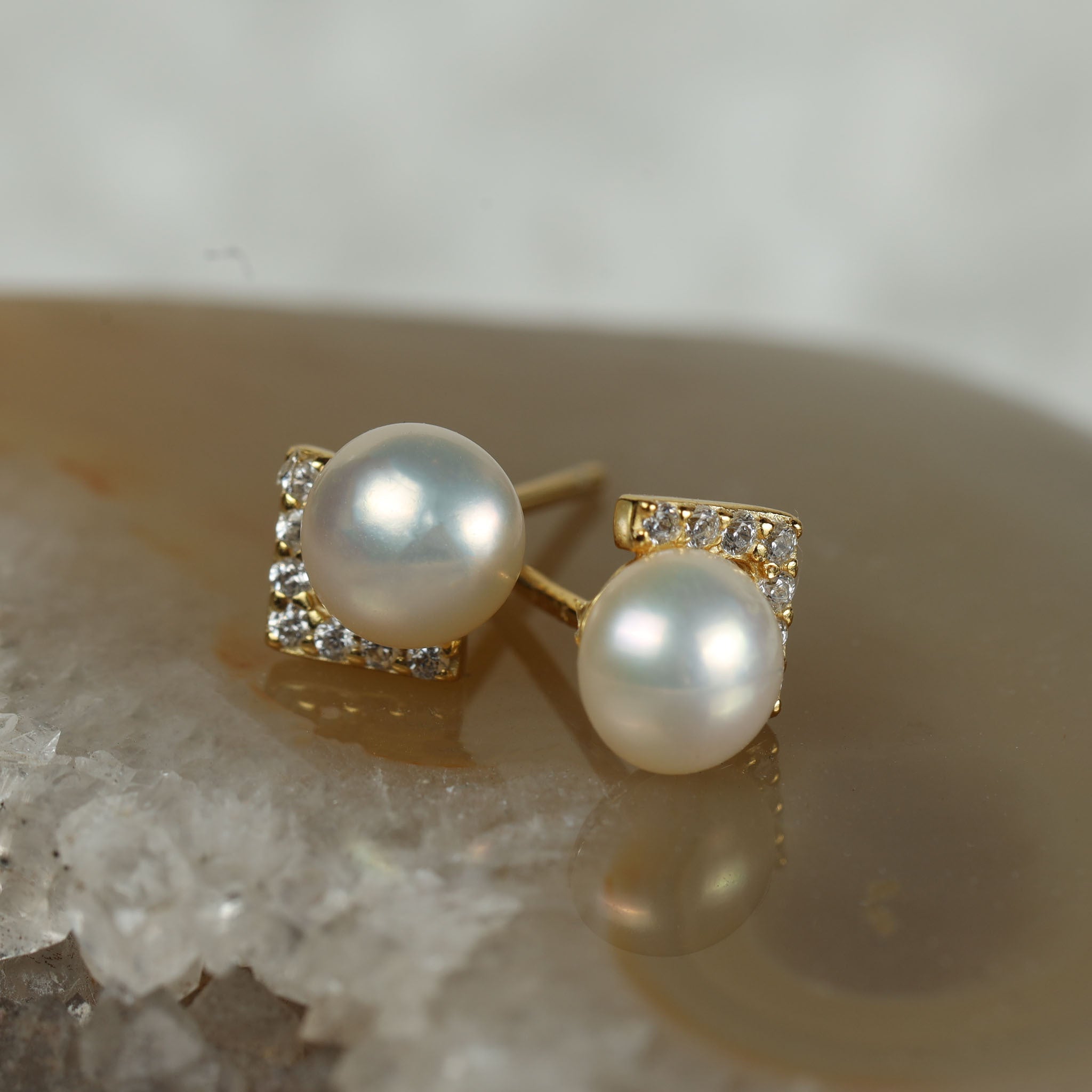 Jules Bridal - Siv, Studs with Freshwater Pearl Nested Crystals