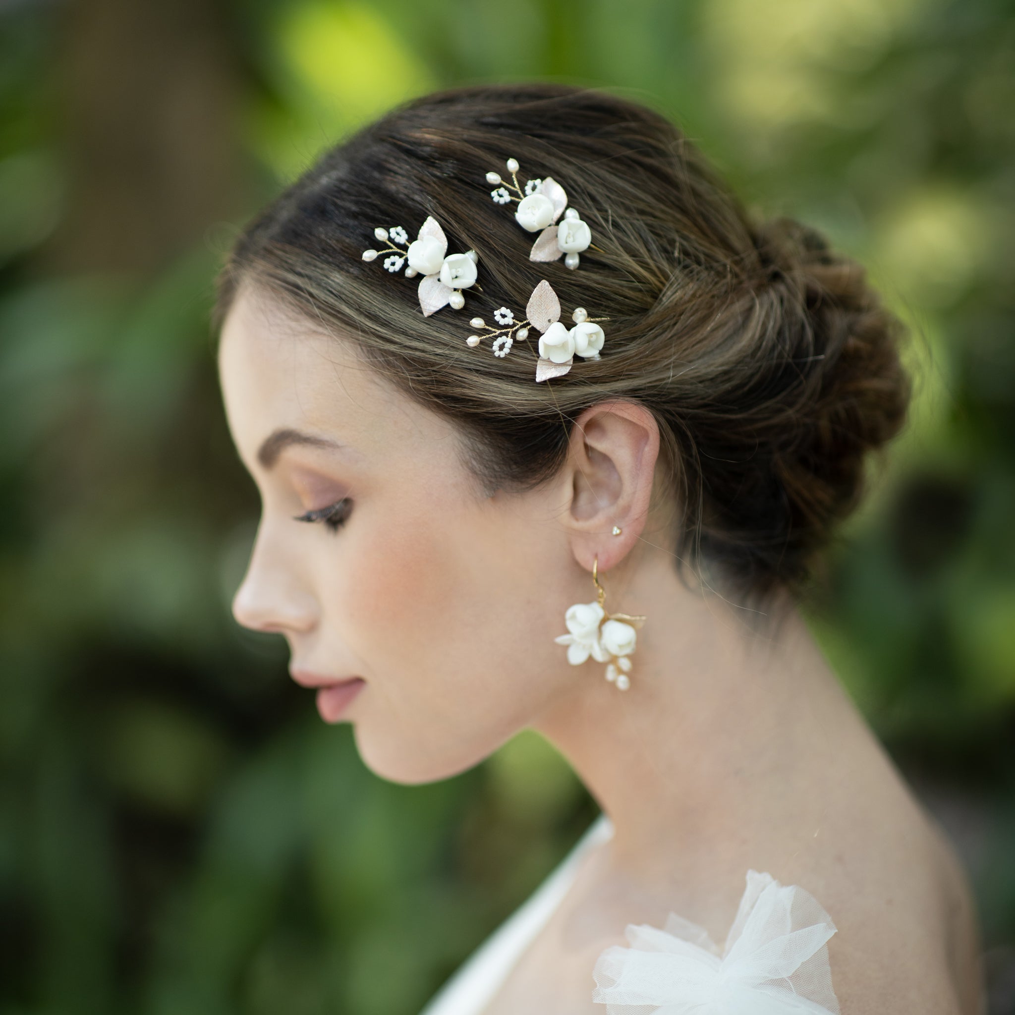 Jules Bridal - Posie, White Ceramic Floral Hair Pins with Pearls